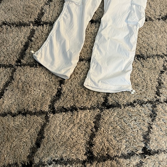 Lululemon Athletica White Athletic Pants - Picture 4 of 12